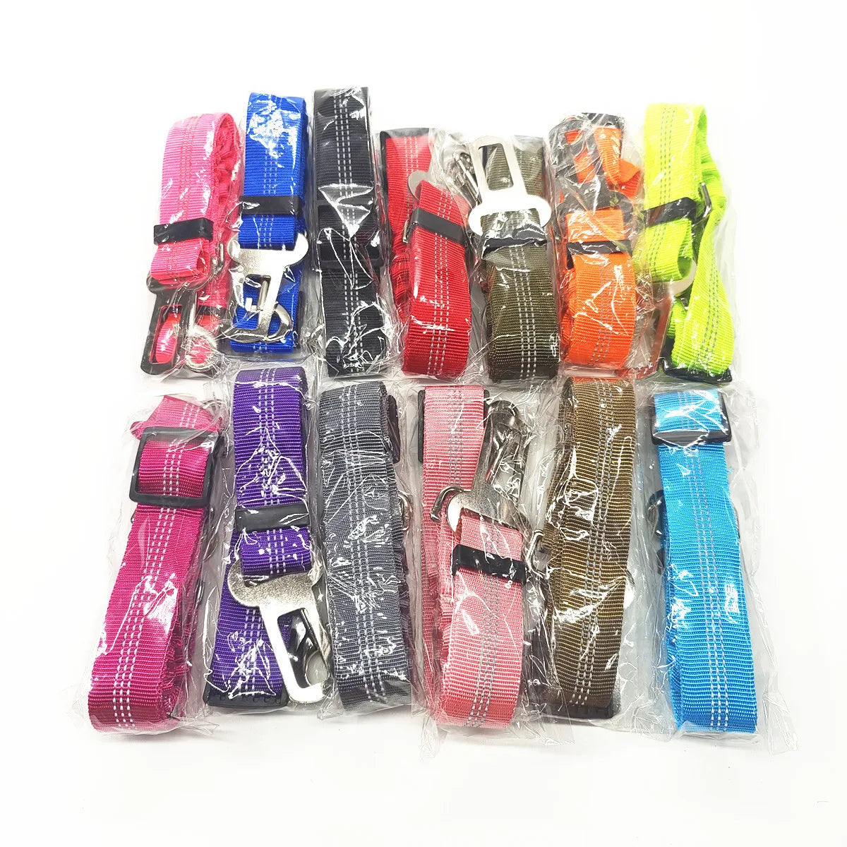 Adjustable Dog Car Seat Belt 🚗🐶 Reflective, Cushioned & Shock-Absorbing