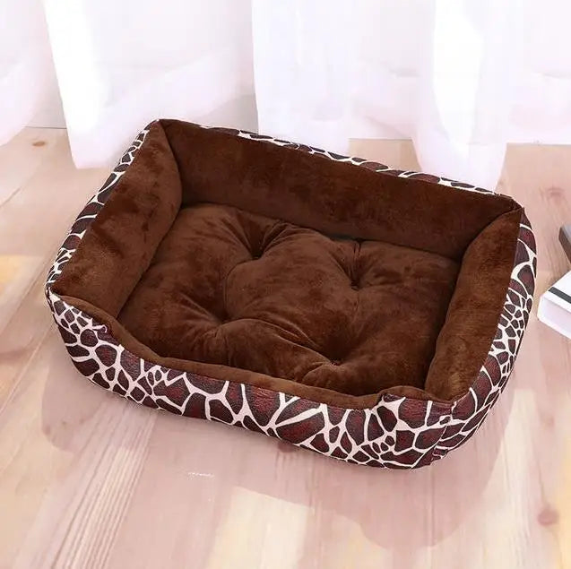 Warm Candy-Colored Dog Bed 🛏️🐶 Soft Square Pet House for Small–Large Dogs